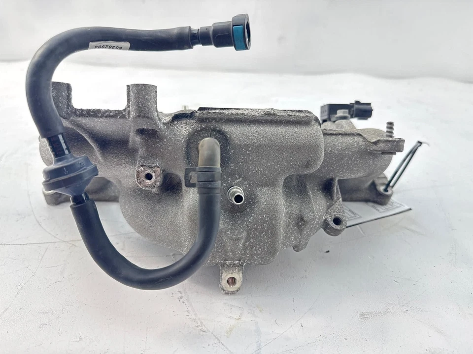 Colector de admisión de aire del motor Saab 9-3 2003-2011 OEM Foto 3 de 4