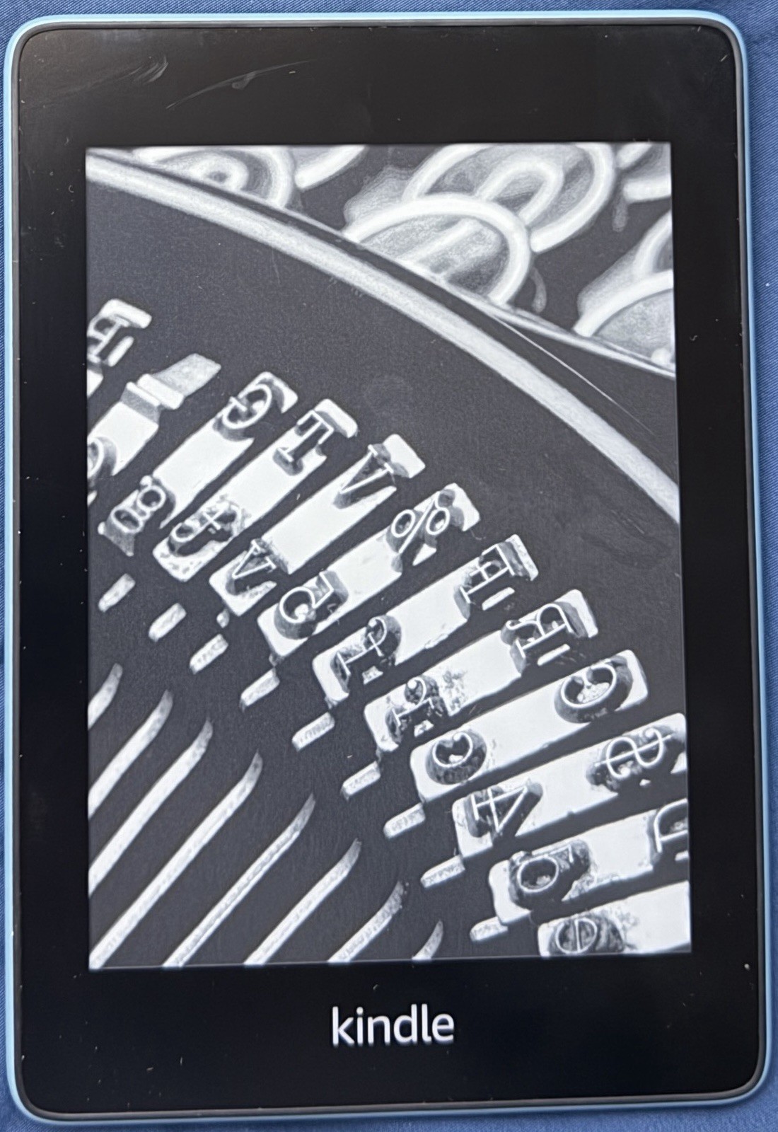 Amazon Kindle Paperwhite 10th Gen 300ppi 8GB WiFi -  Blue - Excellent. Available Now for $57.95