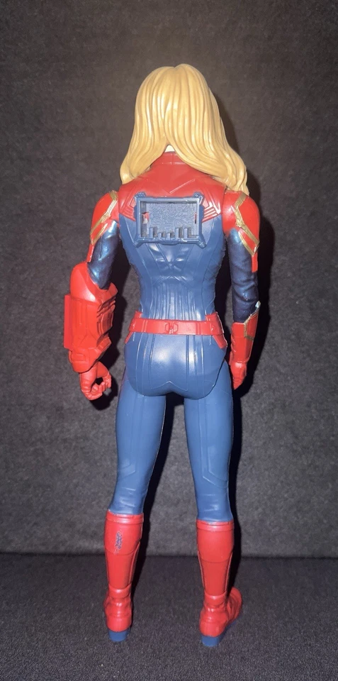 Figura de acción Marvel Avengers Titan Hero Series Capitana Marvel 12” 2018 Power FX Foto 3 de 4