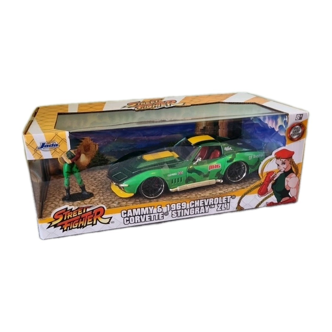 JADA ▪︎ Street Fighter ▪ 1:24 Corvette Stingray with Cammy White Figure Die-Cast