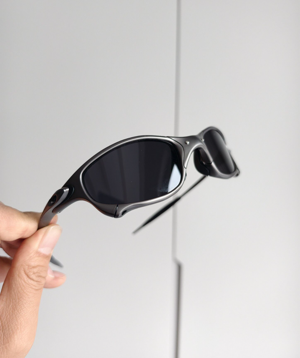 Vintage Oakley Juliet 1.0 X-Metal Polarized Sunglasses Black Lens
