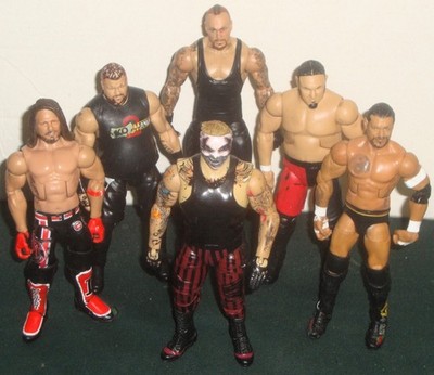 WWE WRESTLING FIGUR MATTEL ELITE RESTPOSTEN KONVOLUT THE FIEND BESTATTER AJ STYLES