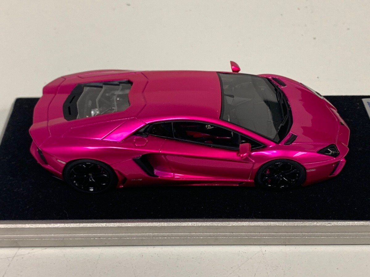 1/43 Looksmart Lamborghini Aventador LP-700 Coupe Flash Pink