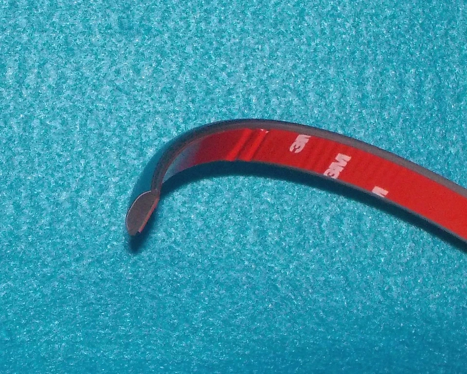 1994 1996 Chrysler New Yorker LHS Rear Bumper Molding Chrome 4630167 CH1157806 - Image 2 of 4