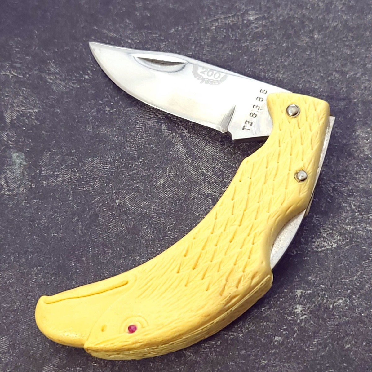 EAGLE HEAD Knife Made in Taiwan 200 Vintage ETCHED Blade | eBay