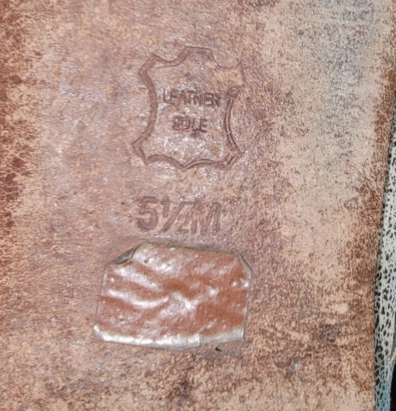 Zapatilla para fumar Tory BurchFiona cortada con láser, platino talla 5,5 Foto 3 de 4