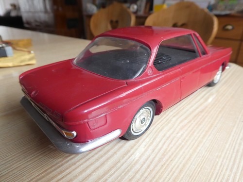 Trix Radioauto BMW 2000 CS mit UKW Radio aus 1967 , Radio spielt , selten - Bild 9 von 14