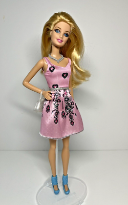 Barbie Fashionista Doll Light Pink Dress