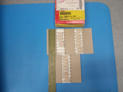 RESISTOR OHMITE TW3J3R9 , CEMENT , 3.9 OHMS , 3 WATTS , RADIAL ,LOT OF 21 PCS