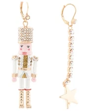 NWT Betsey Johnson White Crystal Nutcracker GoldStar Mismatch Christmas Earrings