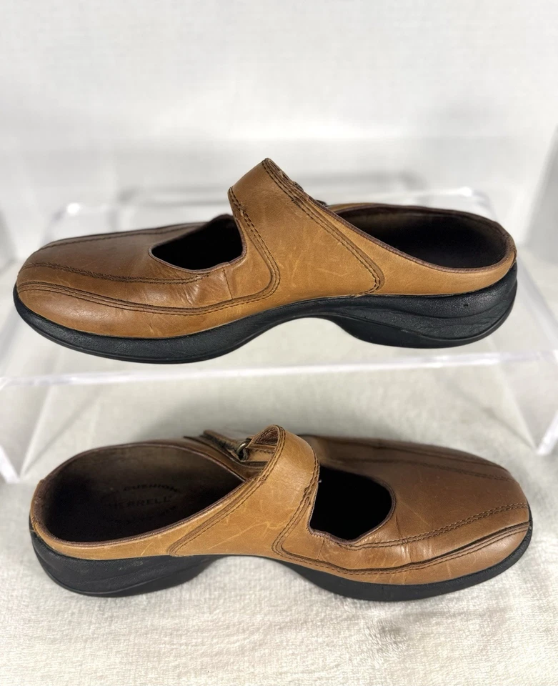 Tamancos femininos Merrell de couro Mary Jane marrom confortável almofada de ar 9,5 - Imagem 4 de 4