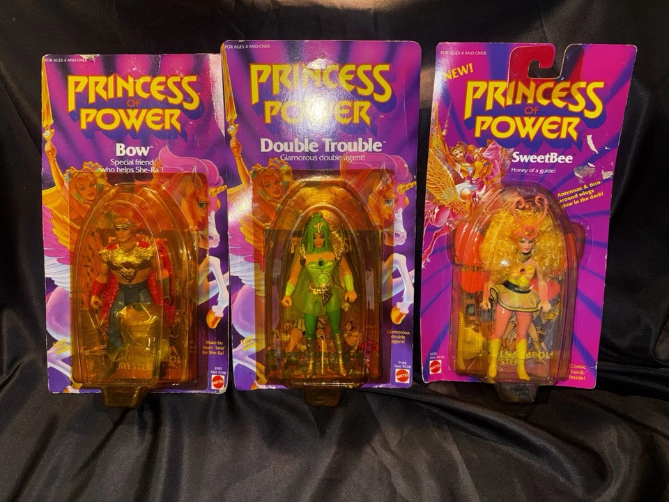 She-Ra Princess of Power Bow, Sweet Bee, Double Trouble MOC Lote Paquete Sellado Foto 2 de 4