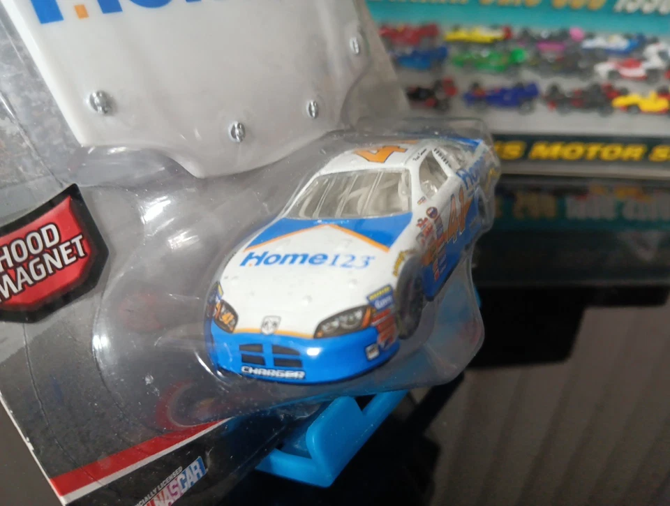Winner's Circle Reed Sorenson Rookie Rayas Parachoques Hogar 123 Diecast 1:64 con... Foto 4 de 4