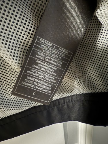 Seattle Sounders schwarze wetterfeste Kapuzenjacke für Herren 1/4 Reißverschlusstasche vorne Lg - Bild 8 von 9