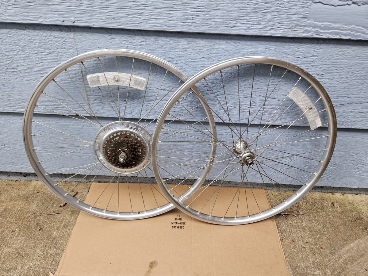 Vintage 36h Ukai 26x1.75 HE Mountain Bike ATB Wheelset w/ Sunshine