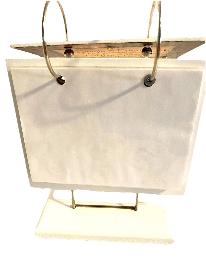 Flip Photo Stand Family Friends 6 X 4 Inch Stand Holds 36 6x4 Inch Photos - Image 3 of 4