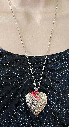 Silver Heart Large Locket Red Hummingbird Charm Necklace Wife Photo wedding spri - Picture 4 of 8