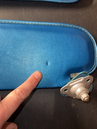 1970 - 1971 Mopar E Body Blue OEM Sun Visors 70 71 Challenger Cuda Barracuda AAR - Imagen 13 de 22