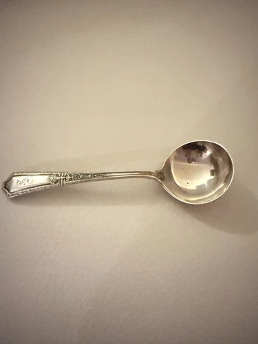 STERLING PAT 1923 SOUP SPOON 32 GRAMS VERY DETAILED