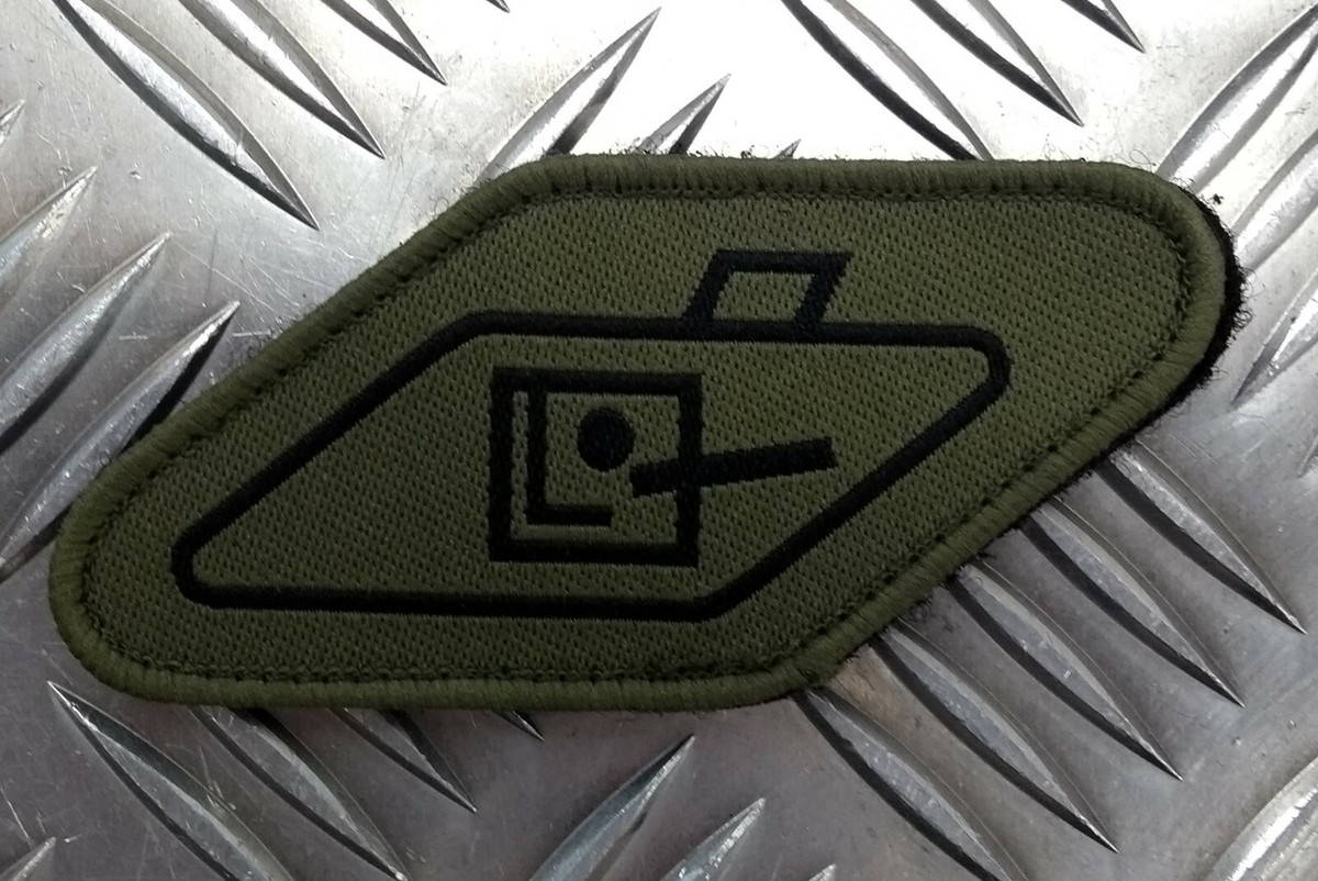 WW2 Period British Royal Tank Regiment (RTR) Cap Badge In Helmet & Cap Badges - Foto 3