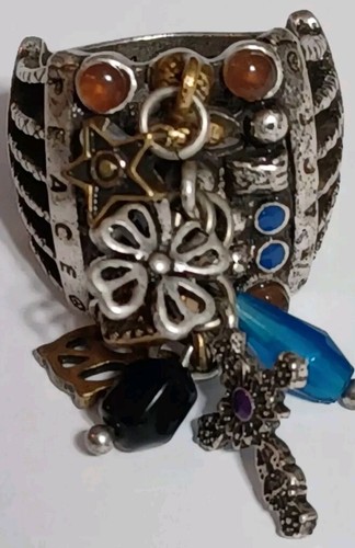 Lucky Brand Silver Tone Peace & Love Sign Charm Ring Size 7 - Picture 6 of 8