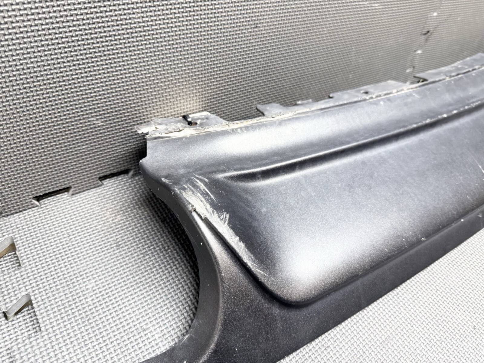 ⭐️2014 - 2017 Maserati Ghibli M157 Rear Bumper Lower Valance Diffuser OEM
