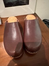 Kit and Clogs Studio Cacao Leather Clogs