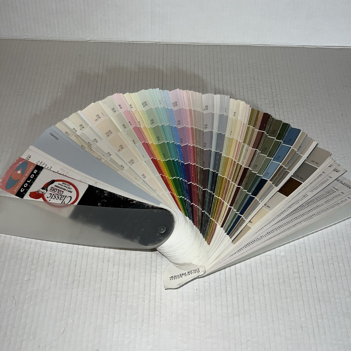 Choosing Paint Colors (And a Peek Inside Our House). — no. 17, image size:1200x1200