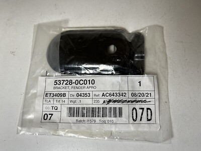 、、、ページ‼️カスタムオーダー OEM Toyota 53728-0C010 Fender Apron Bracket 2003-2023 4Runner
