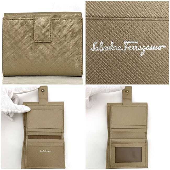 シン Salvatore Ferragamo Bifold Wallet EC-22484 Gold Gancini 22 7122