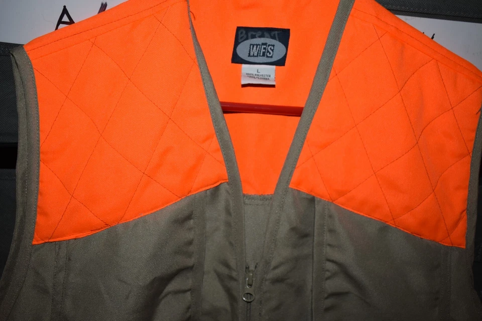 VINTAGE WFS SHOTGUN HUNTING VEST MEN'S LARGE MADE IN KOREA - Image 2 of 4