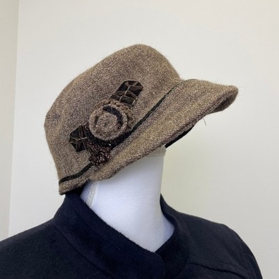 Y2K Betmar New York Brown Marled Knit Cloche Hat Velvet Flower Accent