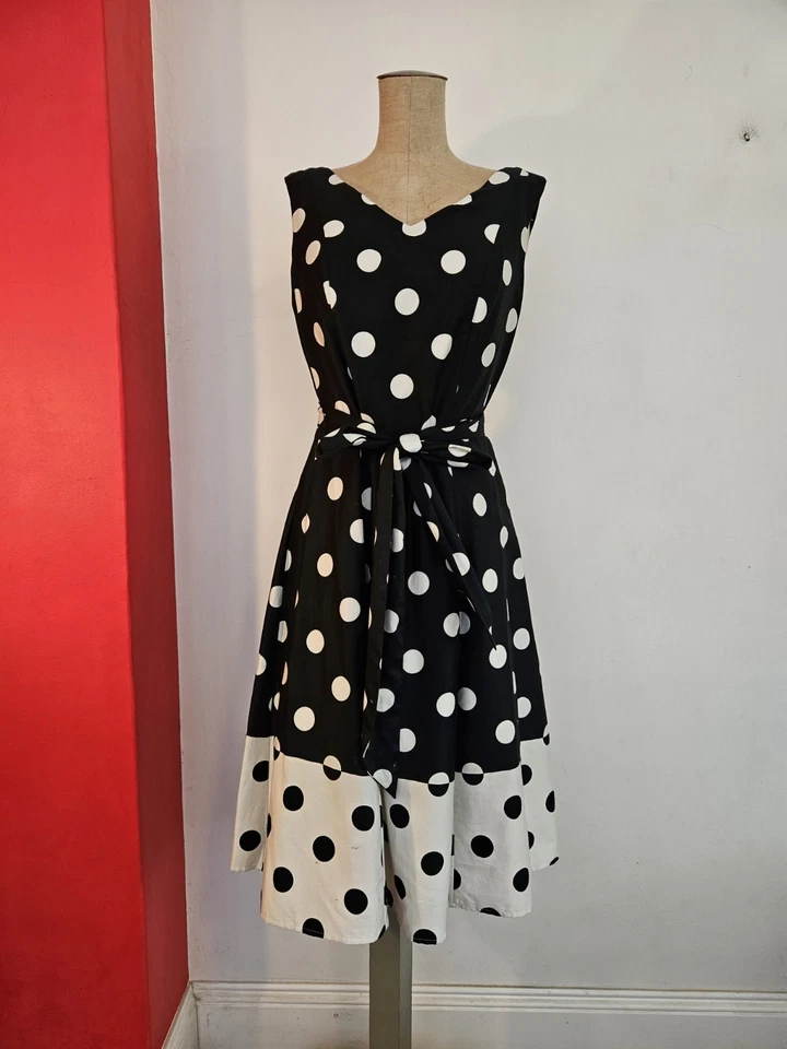 Laura Ashley Swing Petticoat Cotton Dress Polka Dots Size 8 (may fit 10 also)