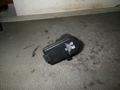 (79453 Stellmotor Scheinwerfer VW Golf V (1K) 1J0941295B) 1.4