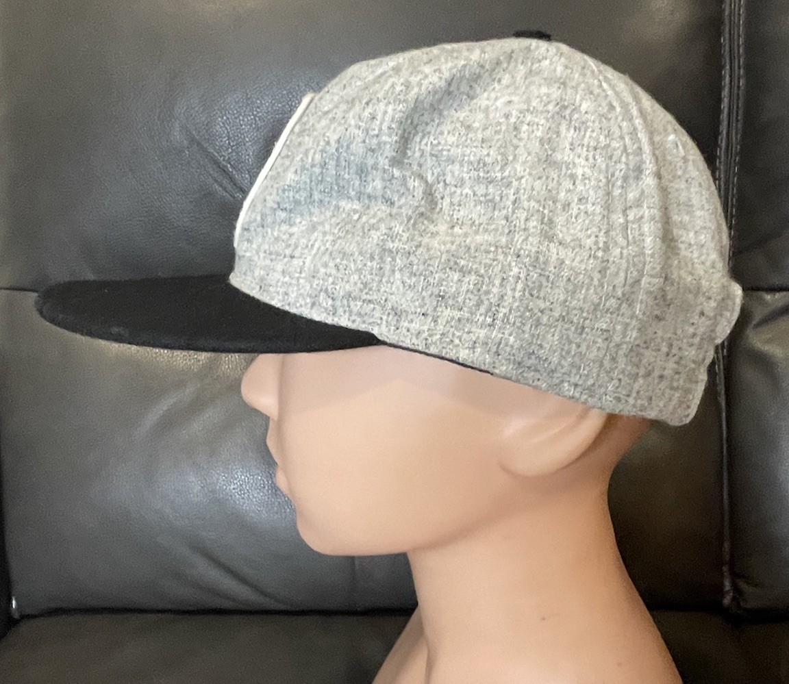 NICE Gray BLK Pine Workshop Ebbets Field Flannels… - image 4