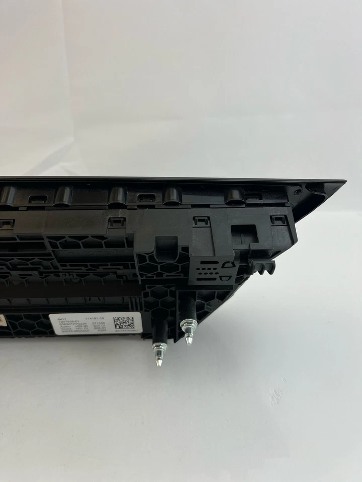 2017-2021 BMW 530i OEM Front Climate Control Panel w/ Radio Switches 64117947871 - Image 3 of 4