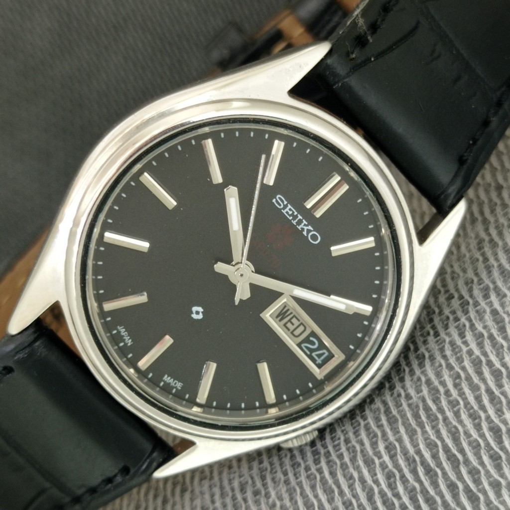 SEIKO AUTOMATIC MENS JAPAN WATCH BLACK 7009A DIAL a2398-U VINTAGE COLOR 5 - vintagewatches.pk
