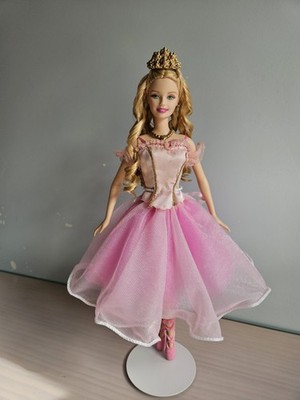 2004 Barbie Fantasy Tales / Barbie In The Nutcracker Clara Doll