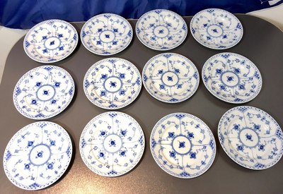 Royal Copenhagen blau geriffelte halbe Spitze 12 Stück Brotteller - 1102615 - NEU -