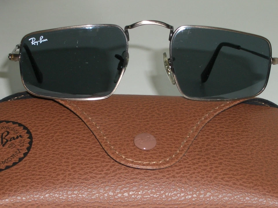 GAFAS DE SOL RAY BAN RB3957 JULIE PELTRE TONO GRIS AZULADO CRISTAL LENTES MEDIO OJO Foto 3 de 4