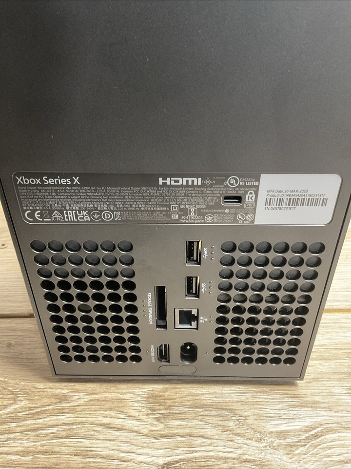 Microsoft Xbox Series X 1TB Console Gaming System Black *CONSOLE ONLY