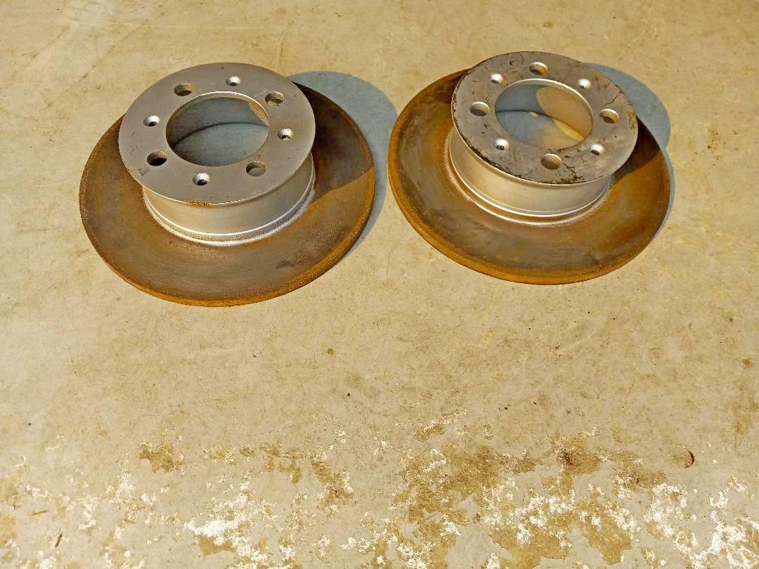 Maserati 3500GT,Sebring,Mistral front brake rotors(2) for bolt on Borrani wheels