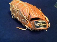 Wilson A2616 Field Master Leather ,Right Handed Youth Baseball Glove