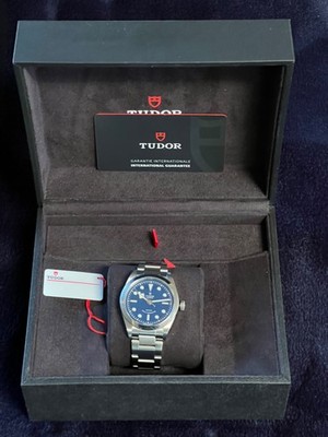TUDOR Black Bay M79500-0004