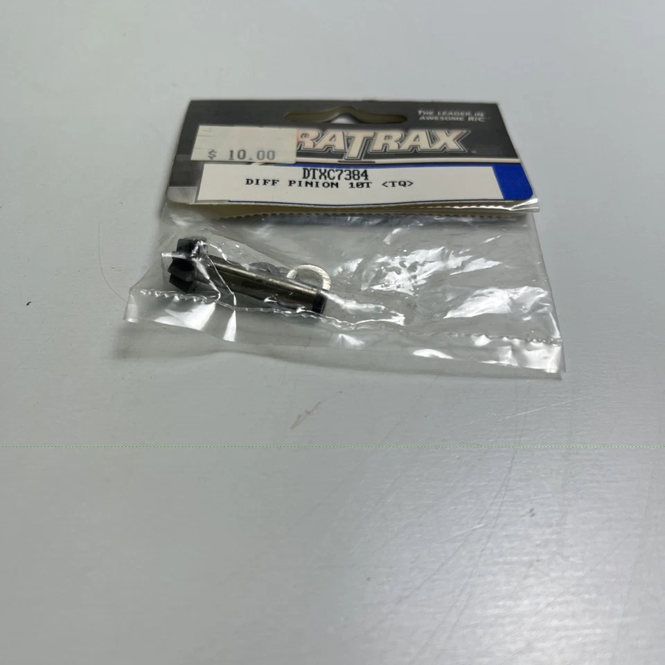 Duratrax Diff Pinion 10T DTXC7384 NOS - Image 2 of 3