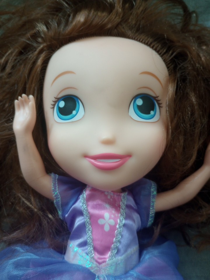 🧸 Maëly – Baby Frimousse miniature articulée en fausse fourrure violette | Collection Les Baby Frimousses main image 1