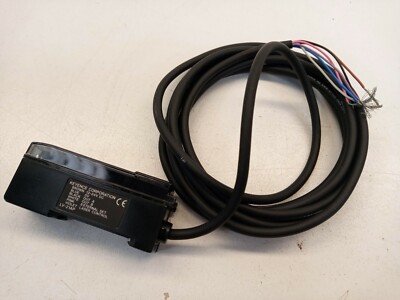 Keyence LV-21AP Messverstärker Haupteinheit LV21AP PNP LV 21AP Sensor Verstärker