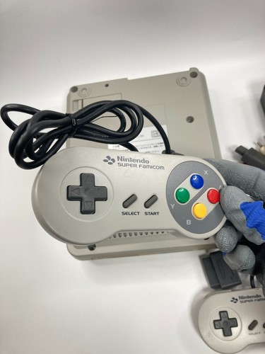 Nintendo Super Famicom SFC Konsole mit 2 Controller & Kabeln SFC 21211 - Bild 7 von 10