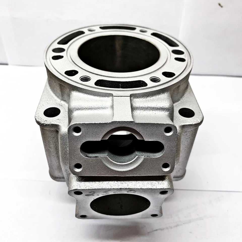 Plated Yamaha 600 Cylinder 8DF00 98-99 8DF-11311-00-00 SRX600 SRX600S 2 - Image 3 of 4