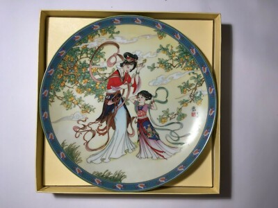 The Apricot Fairy Imperial Ching-te Chen Porzellanteller Legends of West Lake